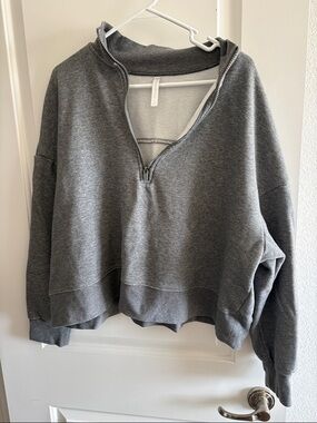Fabletics Light Gray Half-Zip Pullover